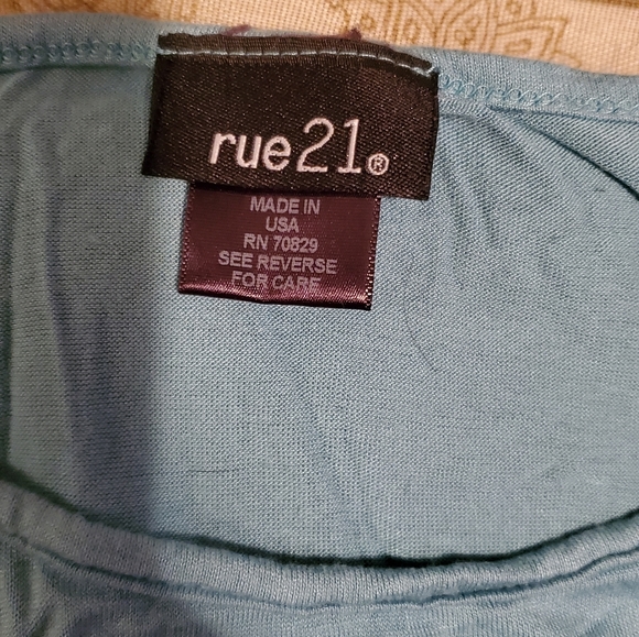 Blue Boho Witchy Graphic Print Tank Rue 21 Large - Picture 3 of 3